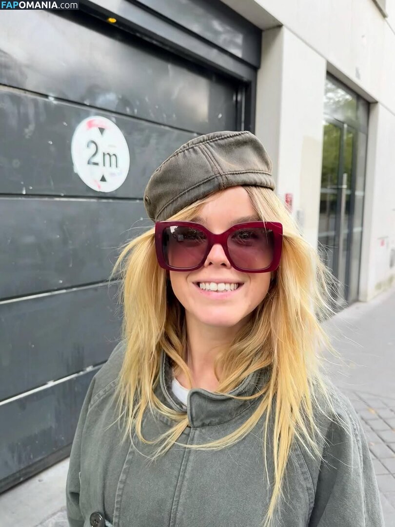 Milly Alcock / https: / millyalcock Nahý OnlyFans  Uniklá fotka #286