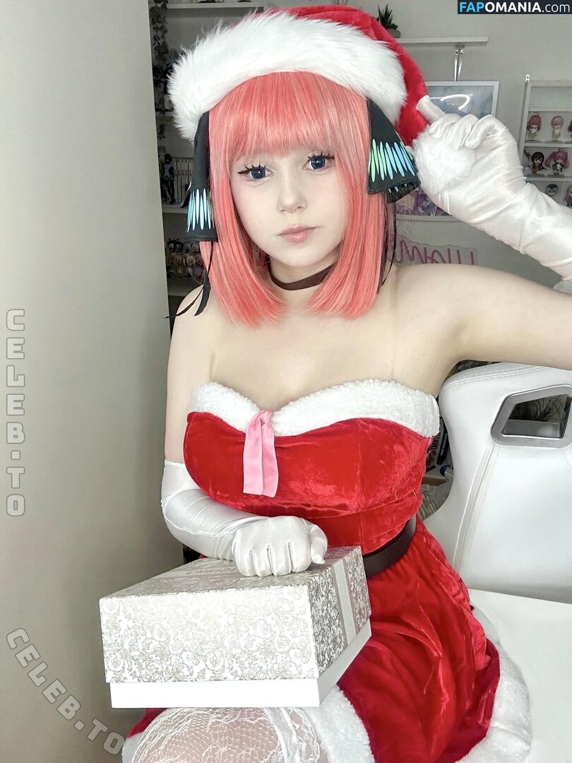 Mina Min / https: / upminaa / upminaa.cos Nahý OnlyFans  Uniklá fotka #7