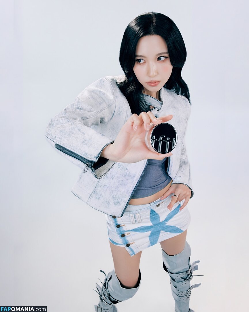 Mina Myoi / TWICE / latinamina / mina_sr_my Nahý OnlyFans  Uniklá fotka #8