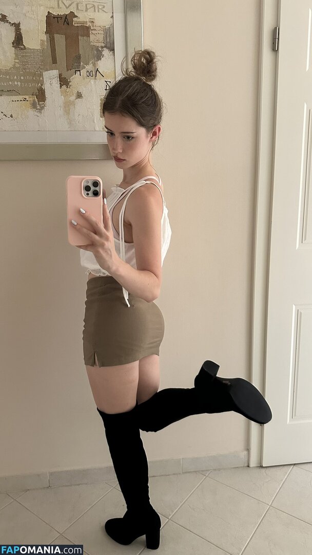 Mira.004 / model_mira Nahý OnlyFans  Uniklá fotka #1451