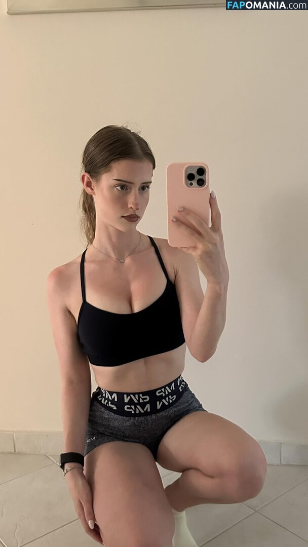 Mira.004 / model_mira Nahý OnlyFans  Uniklá fotka #1466