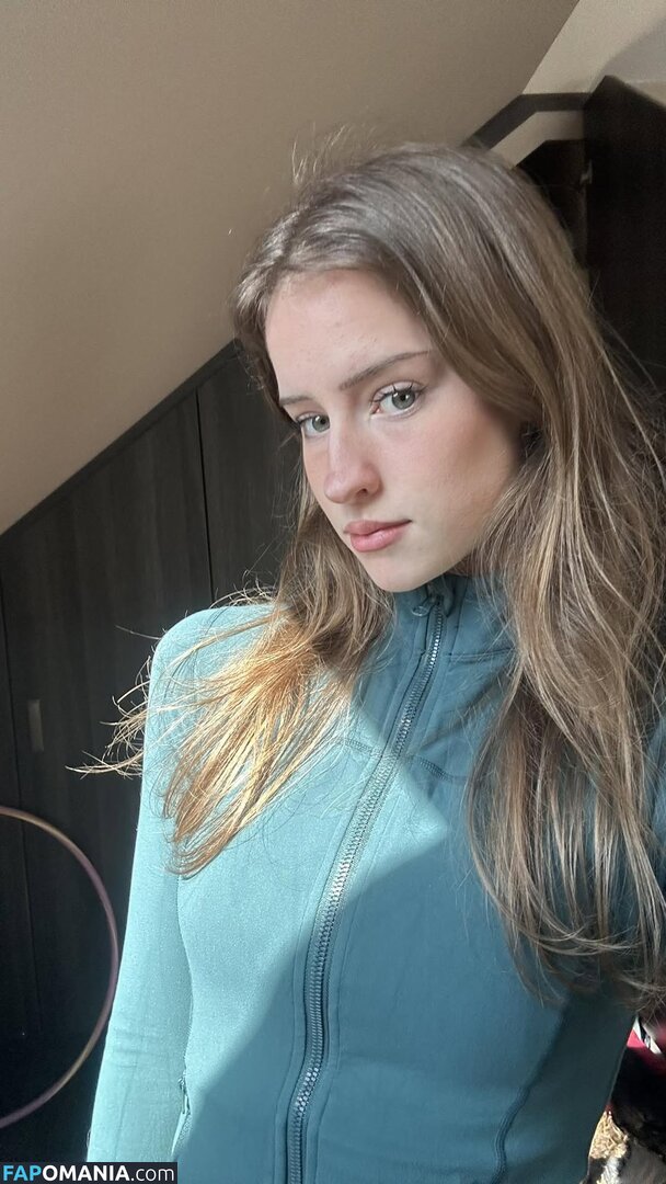 Mira.004 / model_mira Nahý OnlyFans  Uniklá fotka #1488