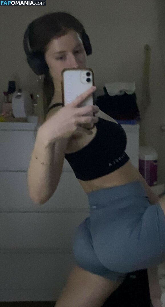 Mira Szalma / https: / mira.004 Nahý OnlyFans  Uniklá fotka #22
