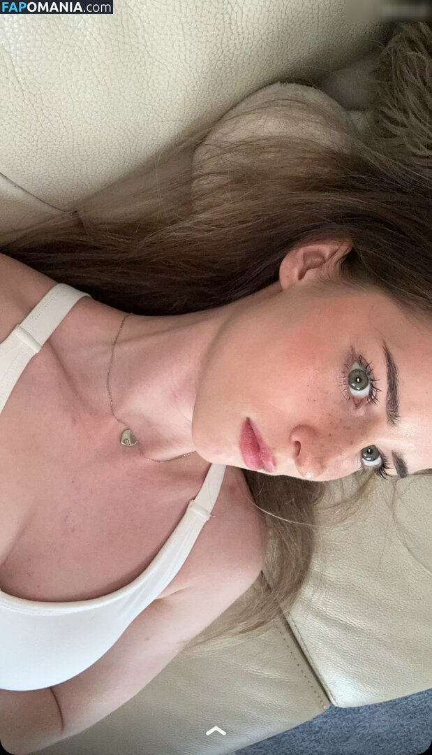 Mira Szalma / https: / mira.004 Nahý OnlyFans  Uniklá fotka #353