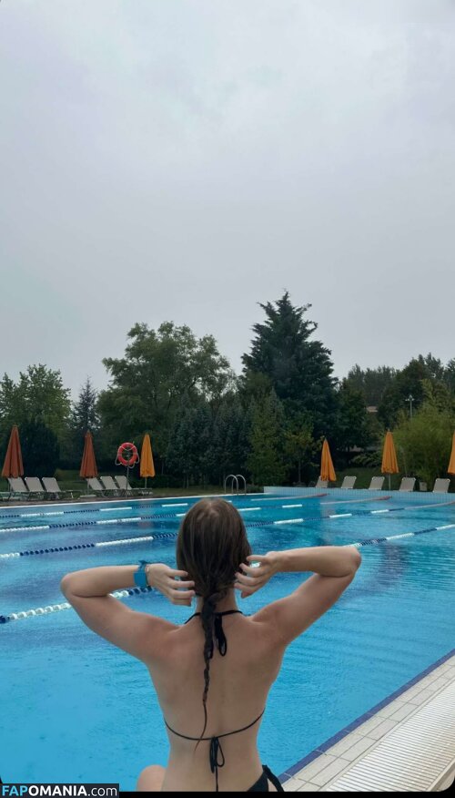 Mira Szalma / https: / mira.004 Nahý OnlyFans  Uniklá fotka #549
