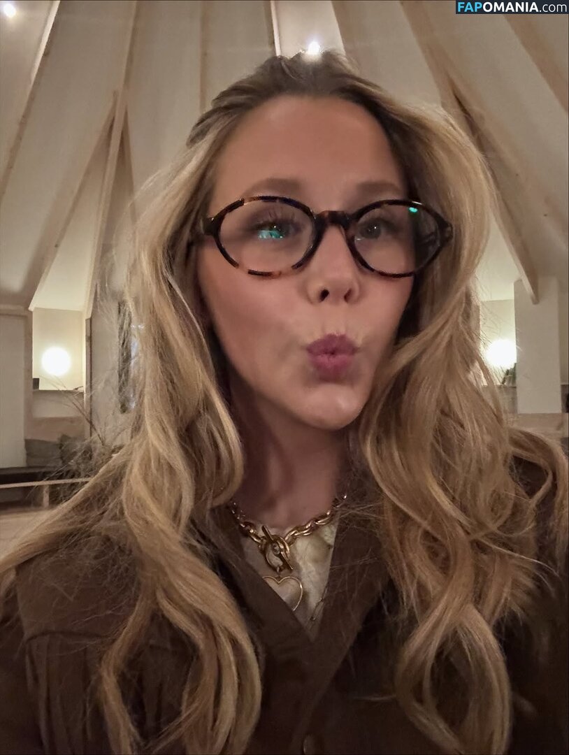 Miranda McKeon / MirandaMckeon / https: / miranda.mckeon Nahý OnlyFans  Uniklá fotka #5