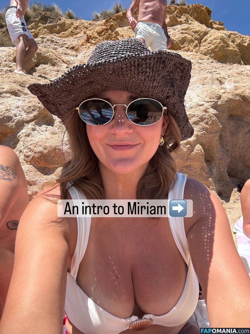 MILF Online Accountant / Miriam Holme / miriamholme Nahý OnlyFans  Uniklá fotka #12