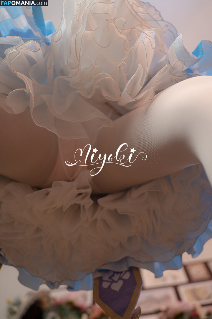 Misaki Suzuki / Miyoki / m1yok1h1me / 软趴在床单上 / 铃木美笑 Nahý OnlyFans  Uniklá fotka #5