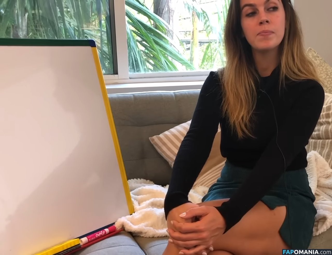 Miss Bell ASMR / missbellasmr Nahý OnlyFans  Uniklá fotka #2