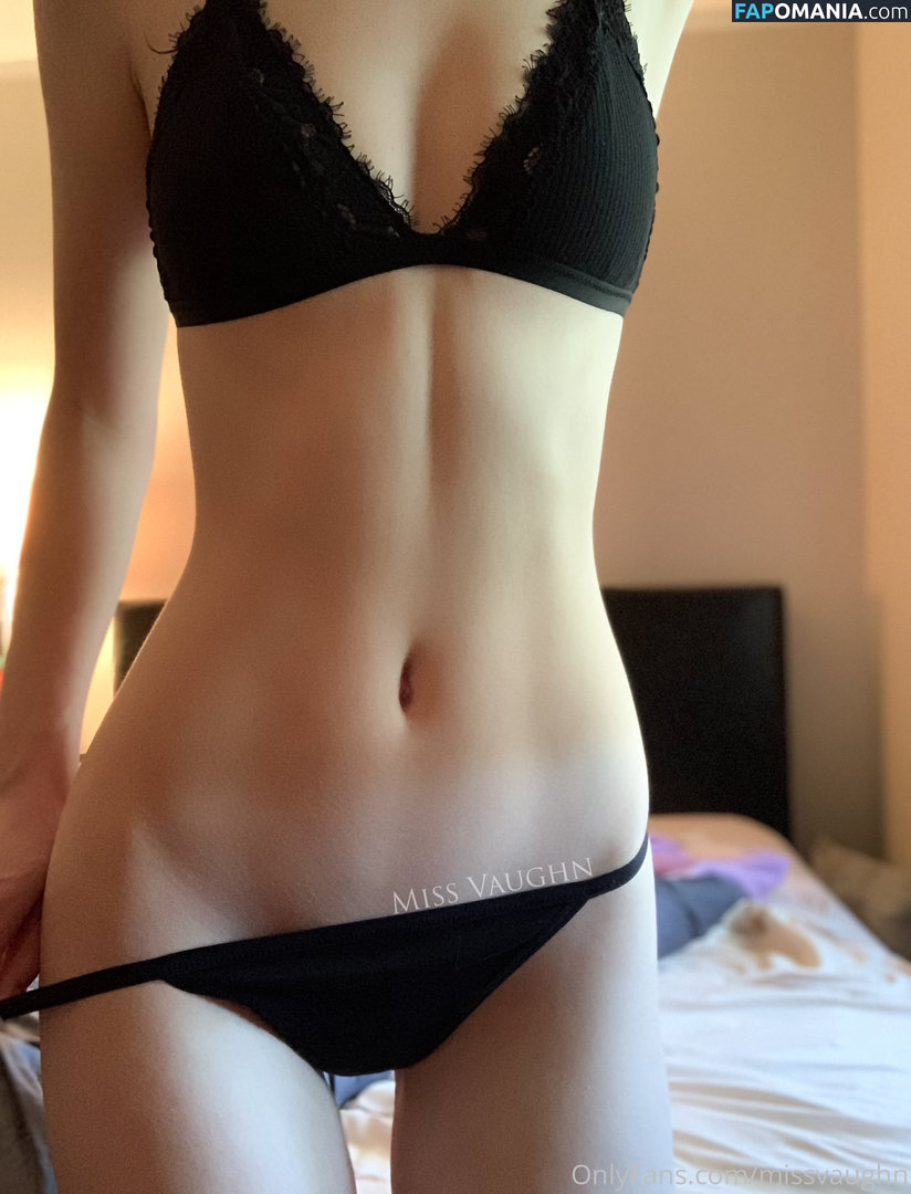 Miss Vaughn / a_miss_vaughn / missvaughn Nahý OnlyFans  Uniklá fotka #36