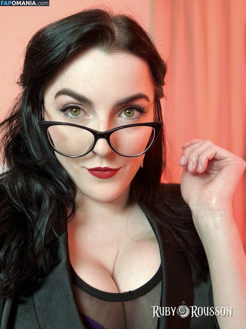 Mistress Ruby Rousson / RubyRousson / https: Nahý OnlyFans  Uniklá fotka #14