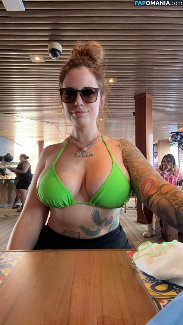 Mogulstylist / Tracy Lynn Nahý OnlyFans  Uniklá fotka #1