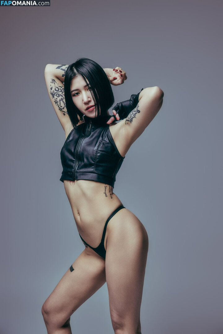 Mona Enju / https: / mmmowmow / mo_mo_milkbom Nahý OnlyFans  Uniklá fotka #4