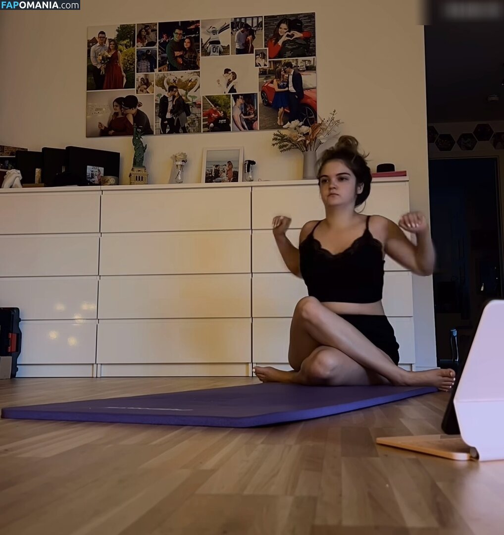 Mondwika Nahý OnlyFans  Uniklá fotka #1