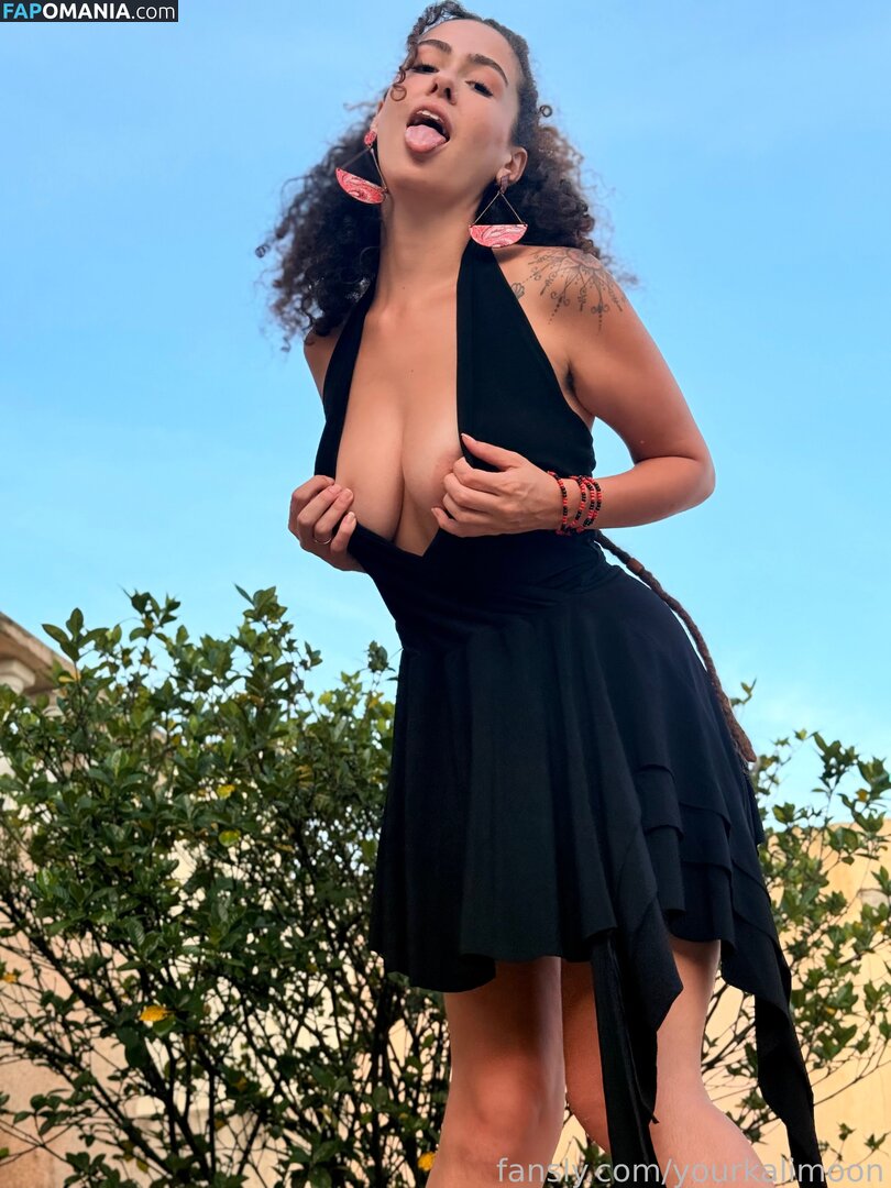 moonkalimah Nahý OnlyFans  Uniklá fotka #8