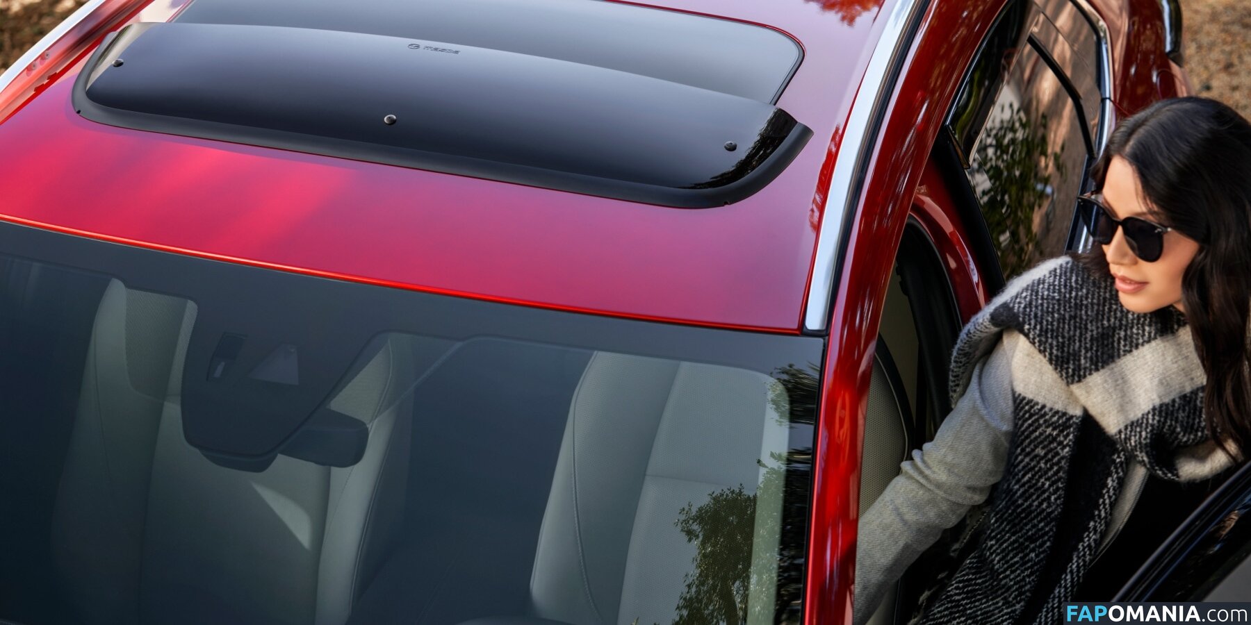 Moonroof Nahý OnlyFans  Uniklá fotka #3