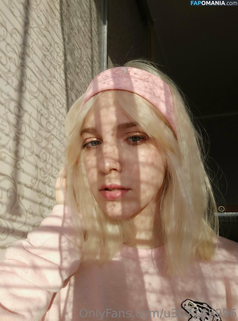 liian_huang / mori_midori / nova_ga / u Nahý OnlyFans  Uniklá fotka #14