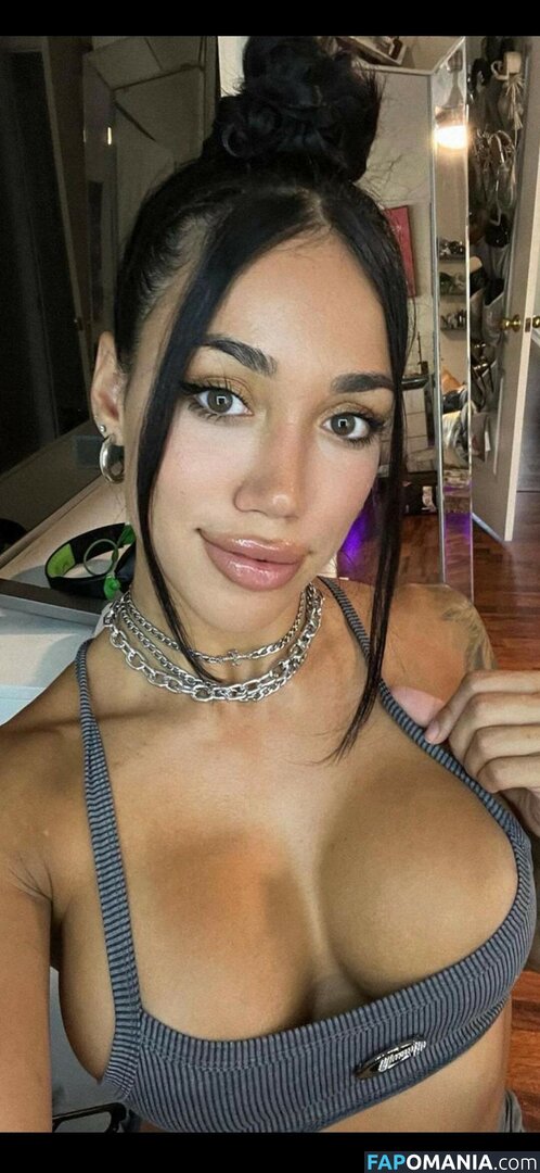 MoriahJadea / momosja / moriah jadea Nahý OnlyFans  Uniklá fotka #14