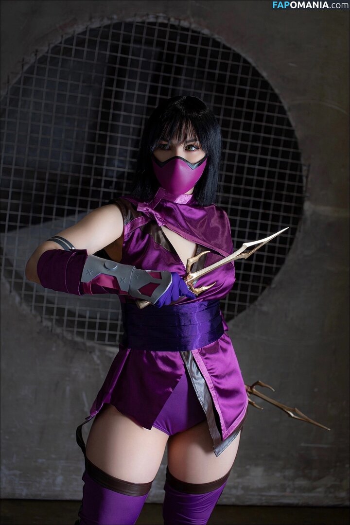 Mortal Kombat Erotic Cosplay Nahý OnlyFans  Uniklá fotka #5