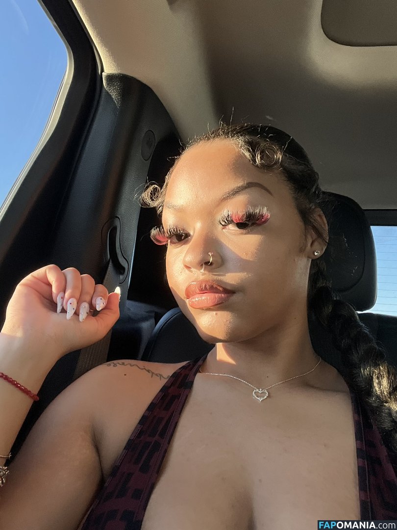 deacconti / hotgirlkatyy / mrs.supersoaker9000 / souljagirlkay Nahý OnlyFans  Uniklá fotka #2
