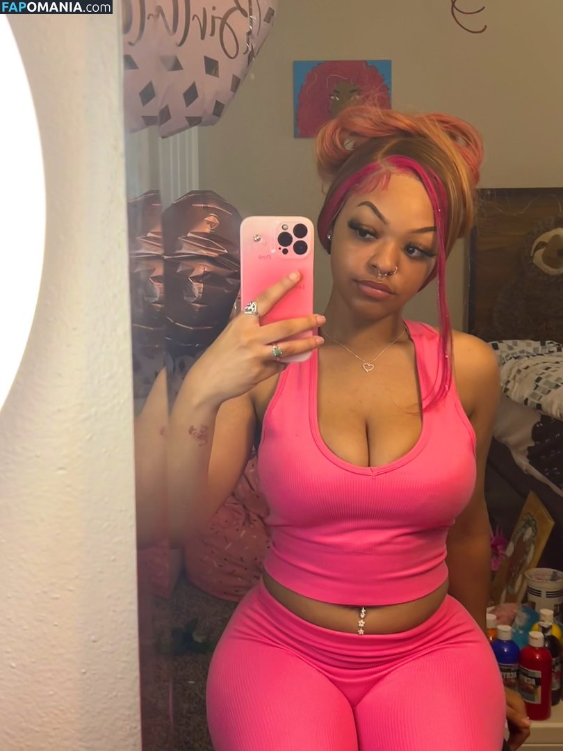 deacconti / hotgirlkatyy / mrs.supersoaker9000 / souljagirlkay Nahý OnlyFans  Uniklá fotka #5