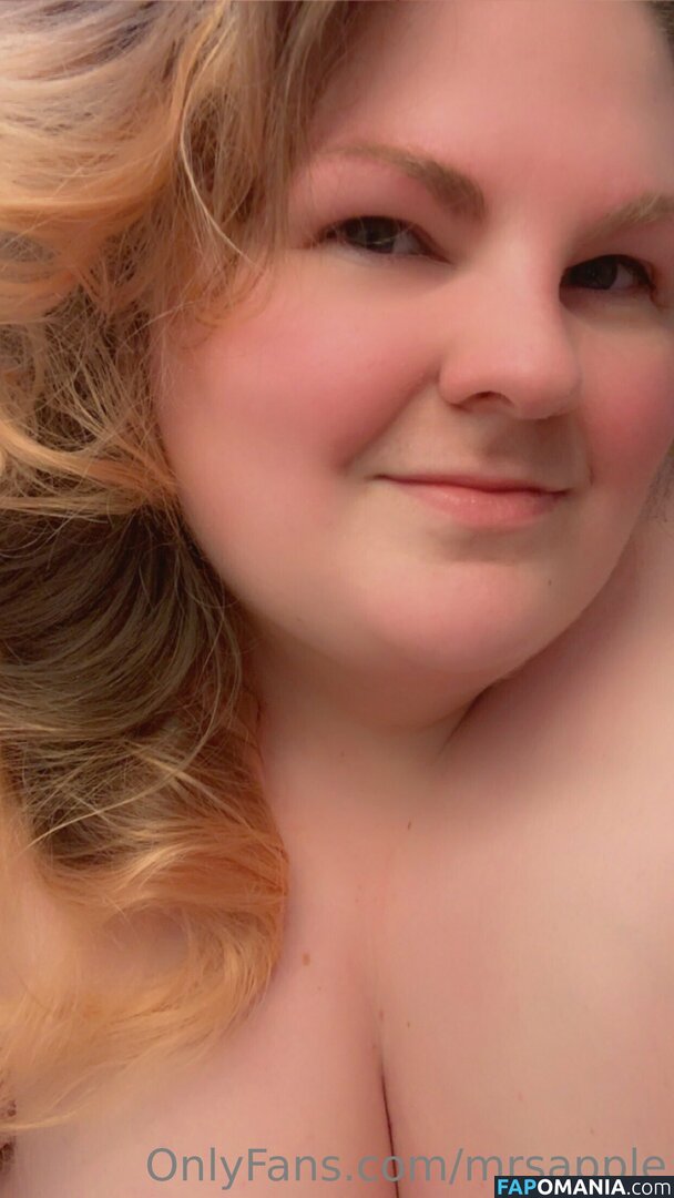 mrsapple / therealmrsapple Nahý OnlyFans  Uniklá fotka #1