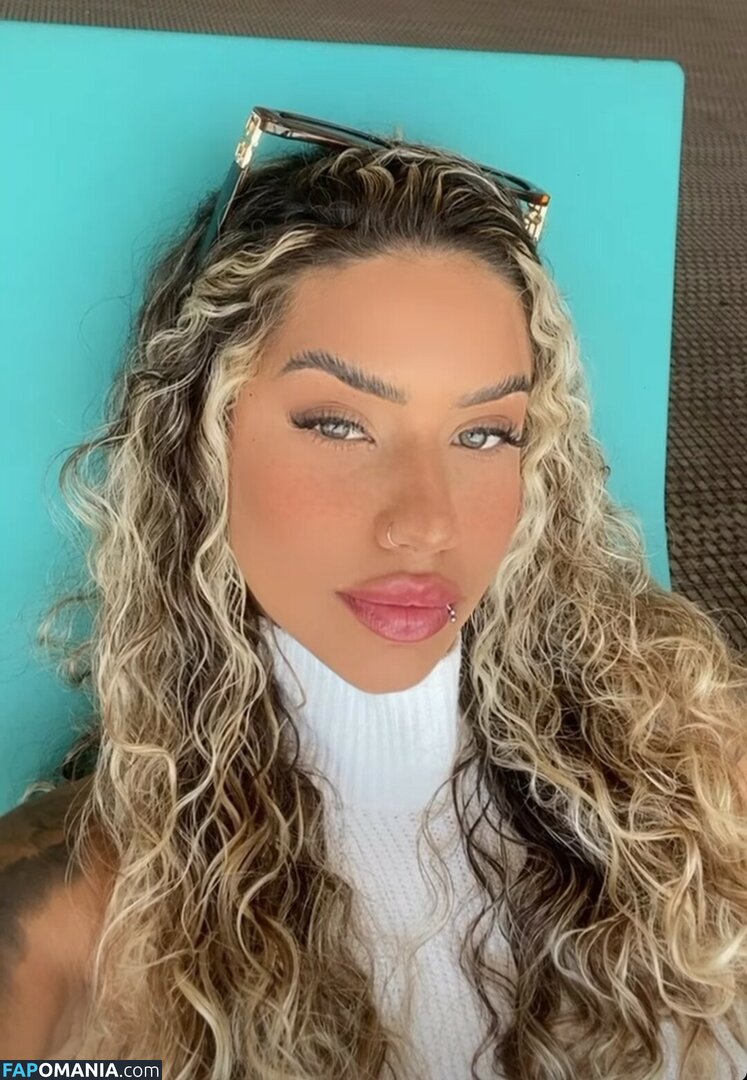 Muito Linda / muito.linda_ / naticasassola Nahý OnlyFans  Uniklá fotka #248