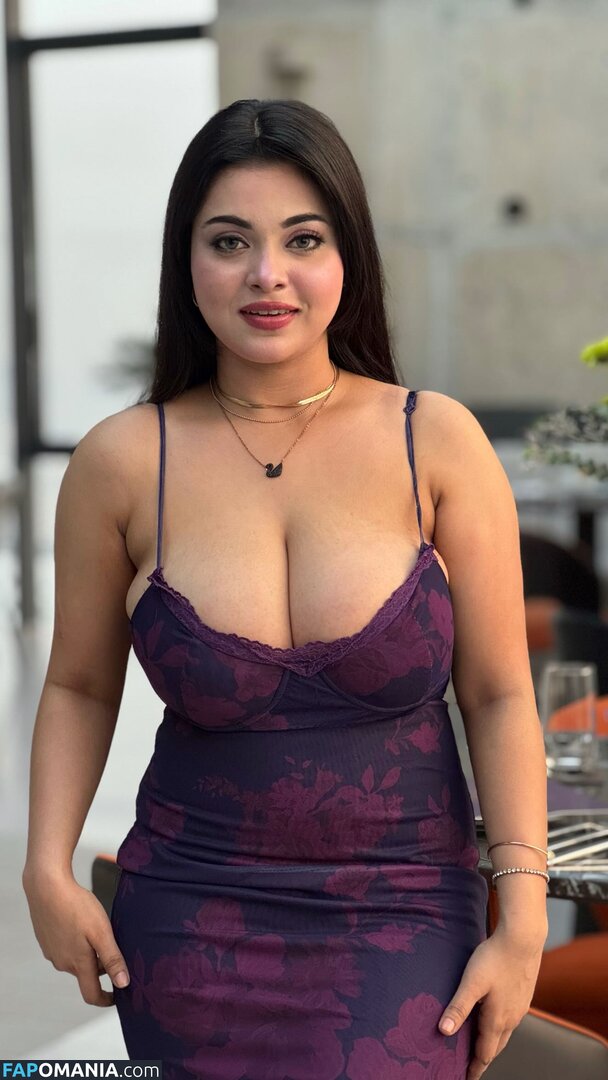 mumtahinaaa_ Nahý OnlyFans  Uniklá fotka #5