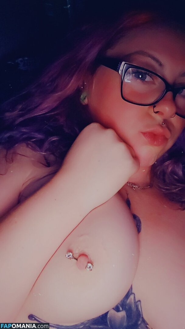 myam00n / myamoon Nahý OnlyFans  Uniklá fotka #1