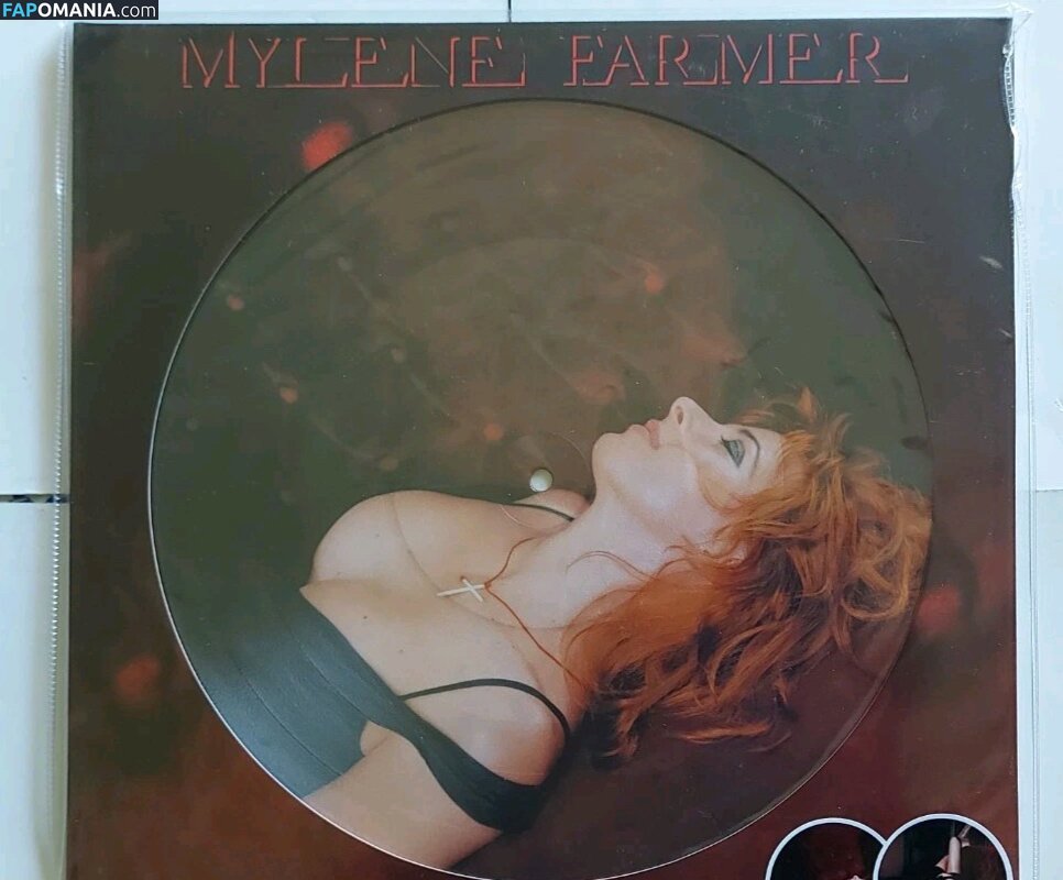 Mylène Farmer Nahý OnlyFans  Uniklá fotka #6
