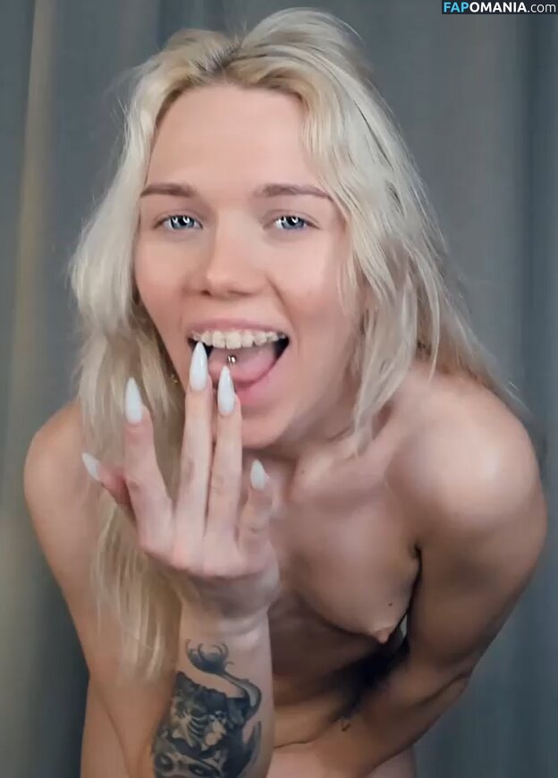 girlnamedviolet / myviolet_rush Nahý OnlyFans  Uniklá fotka #23