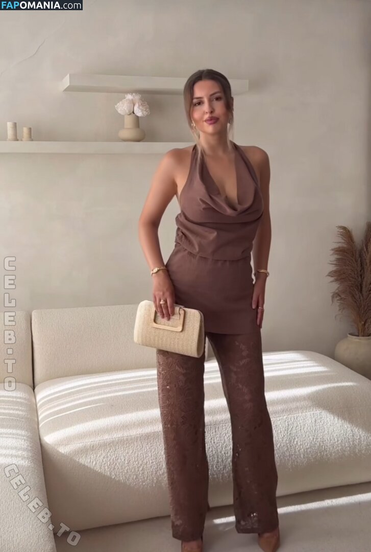 nadine.klr Nahý OnlyFans  Uniklá fotka #13