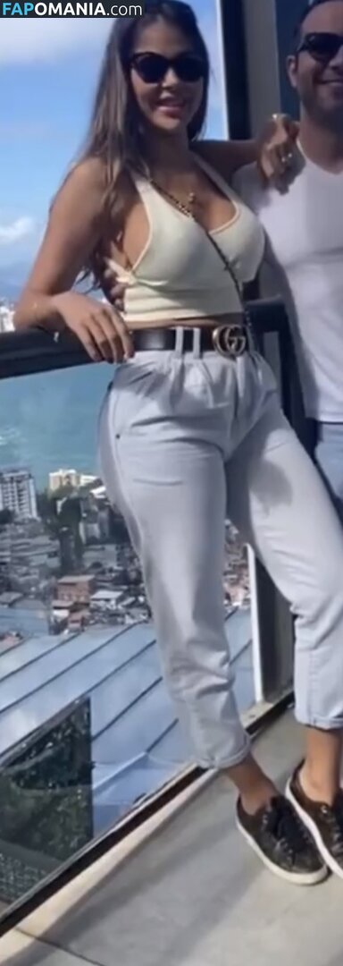 Naira Avila / nairaavila Nahý OnlyFans  Uniklá fotka #12
