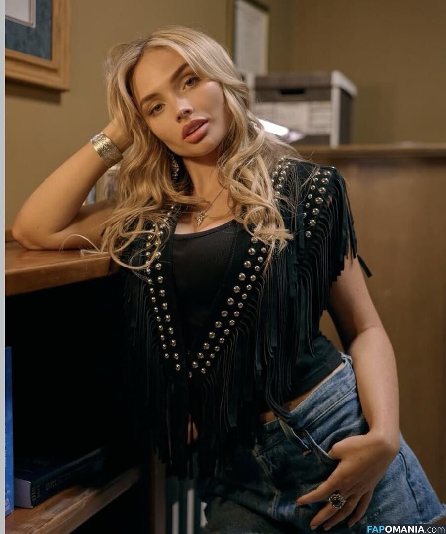 Natalie Alyn Lind / NatalieAlynLind / https: / natalynlind Nahý OnlyFans  Uniklá fotka #497