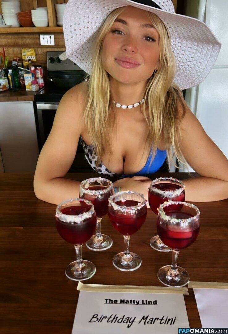 Natalie Alyn Lind / NatalieAlynLind / https: / natalynlind Nahý OnlyFans  Uniklá fotka #502