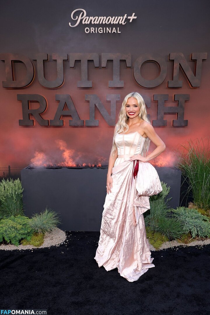 Natalie Alyn Lind / NatalieAlynLind / https: / natalynlind Nahý OnlyFans  Uniklá fotka #511