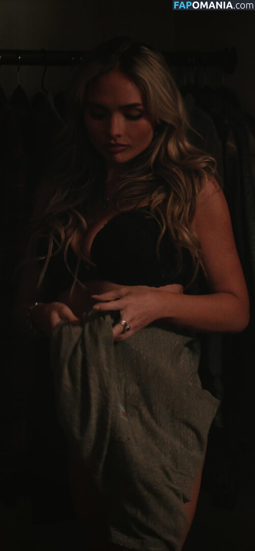 Natalie Alyn Lind / NatalieAlynLind / https: / natalynlind Nahý OnlyFans  Uniklá fotka #552