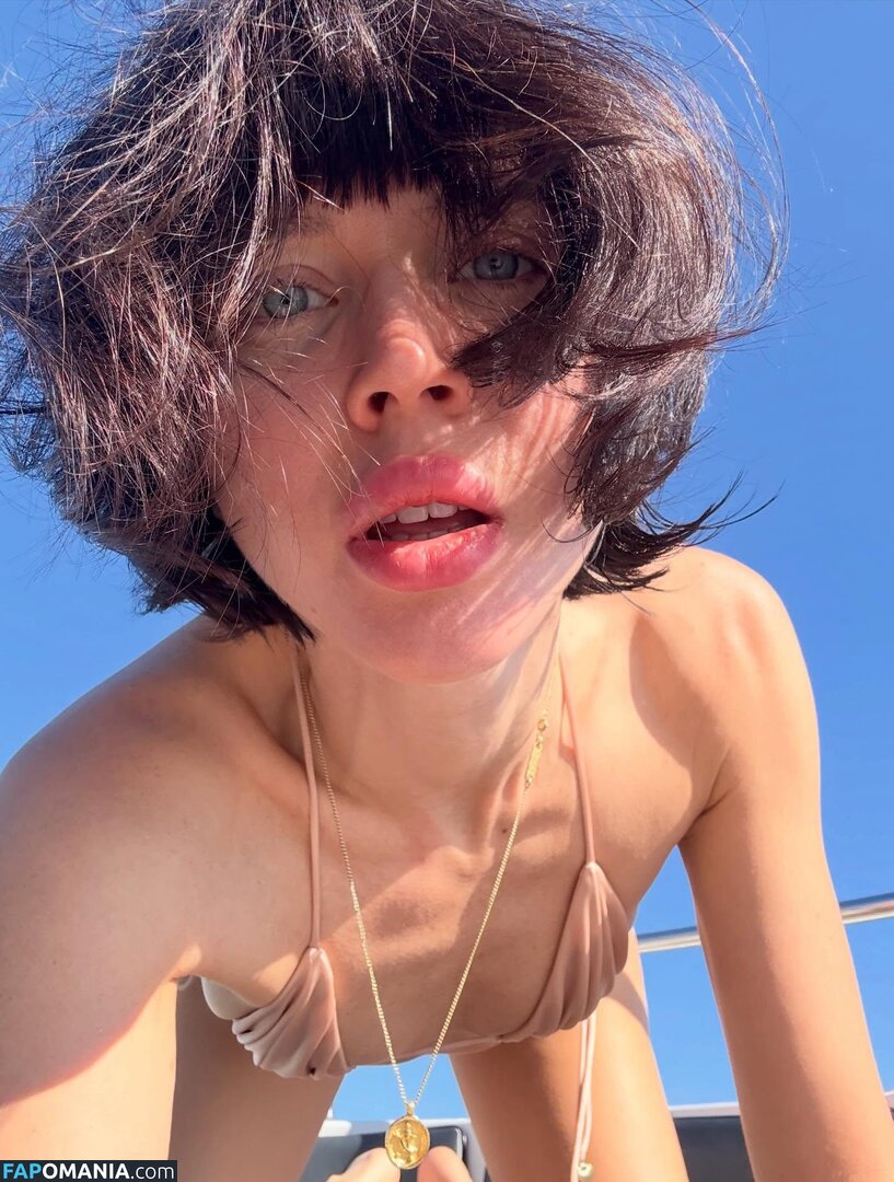 Natalya Shelyagina / gusenica_lo Nahý OnlyFans  Uniklá fotka #6