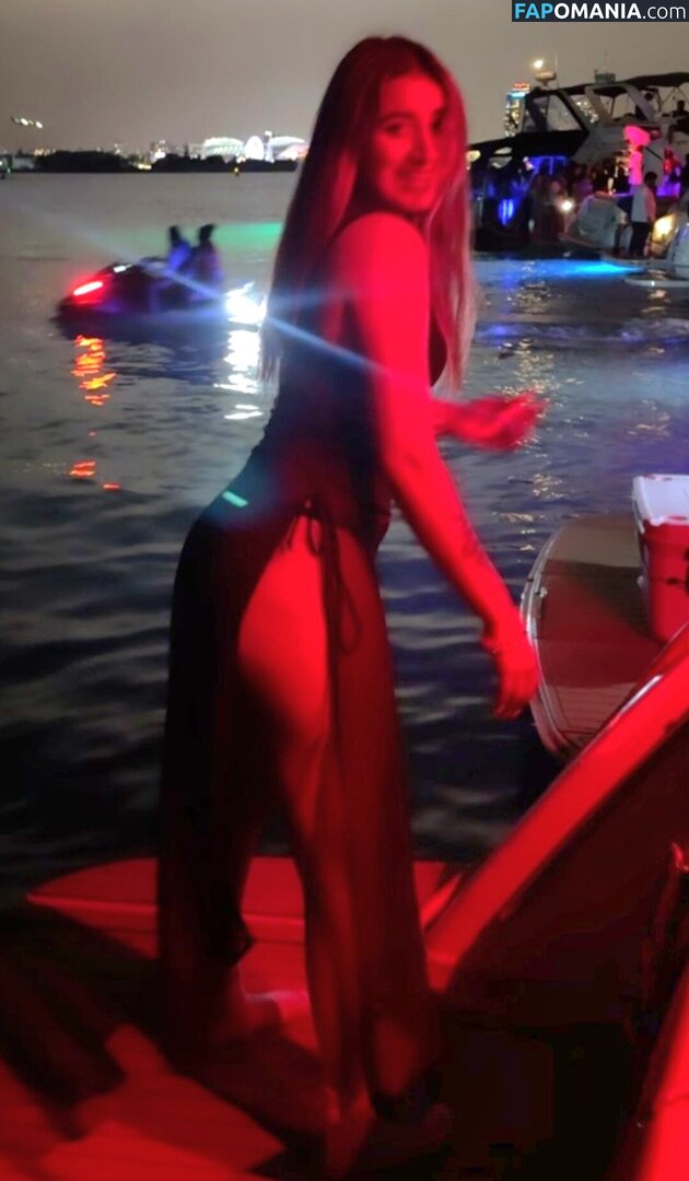 Navpreet Gotara / navpreetg_ Nahý OnlyFans  Uniklá fotka #1