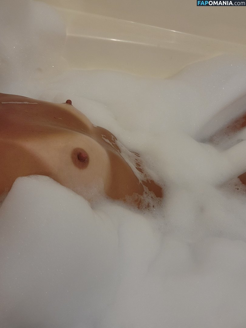 nellebeachgirl / nellecreations Nahý OnlyFans  Uniklá fotka #6