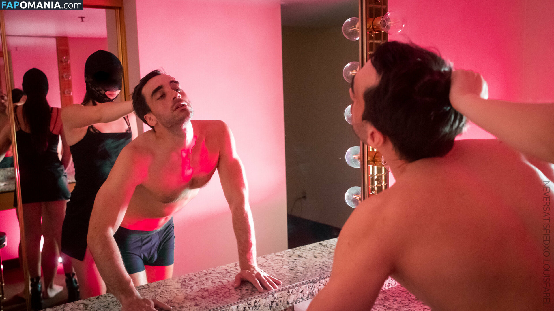 neversatisfiedxo / nvrsatisfiedxo / reallysweettea / reallysweetteaxo Nahý OnlyFans  Uniklá fotka #39