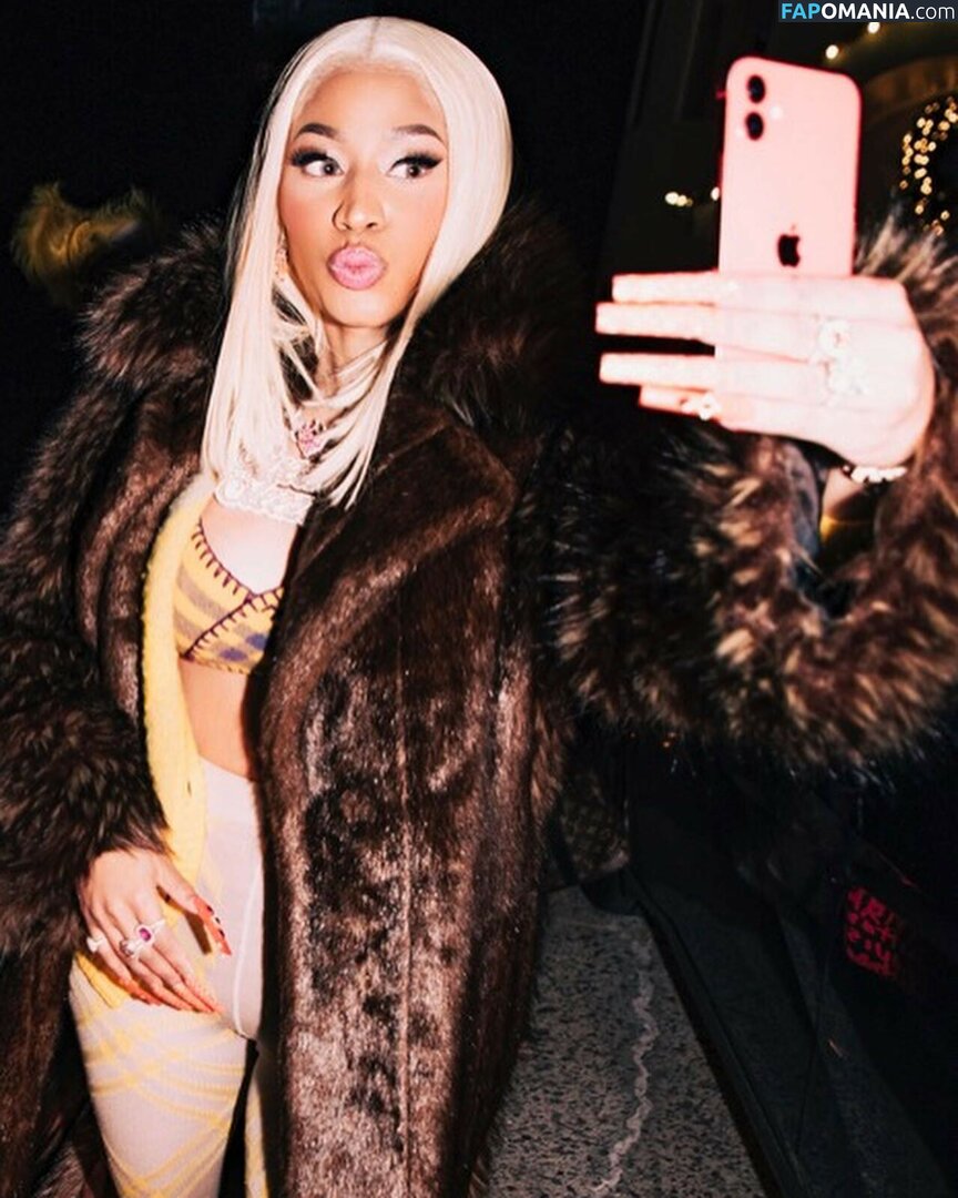 Nicki Minaj / nickiminaj Nahý OnlyFans  Uniklá fotka #240