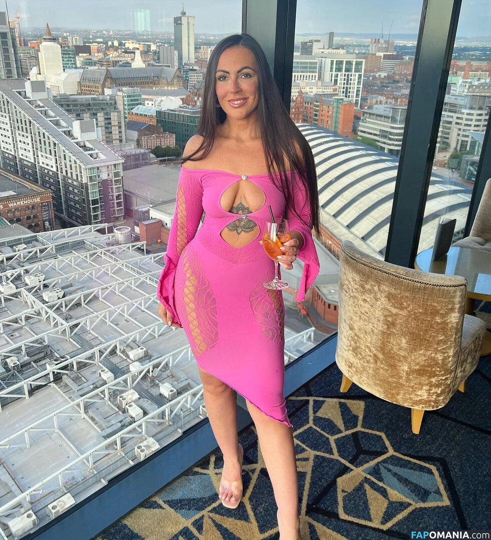 NikkiLouise_87 Nahý OnlyFans  Uniklá fotka #3