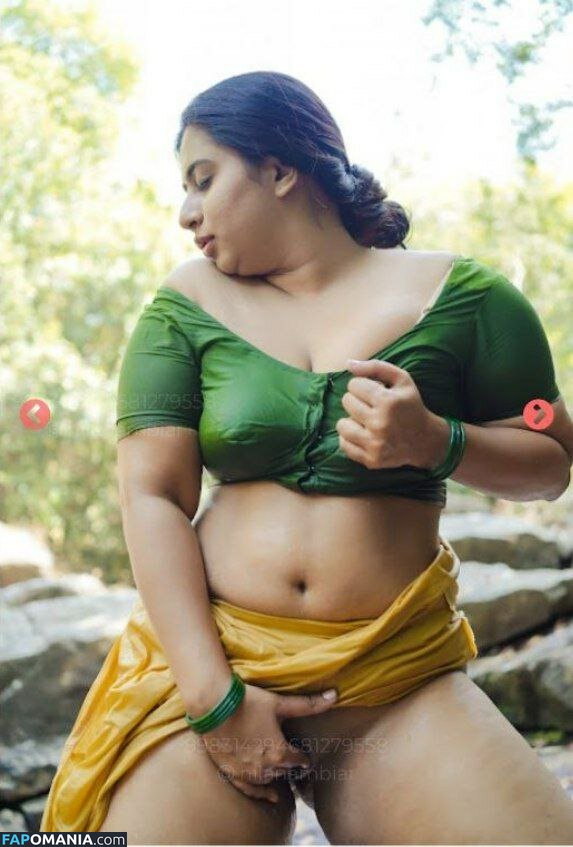 Nila Nambiar / Smera1695 / nilanambiar Nahý OnlyFans  Uniklá fotka #7