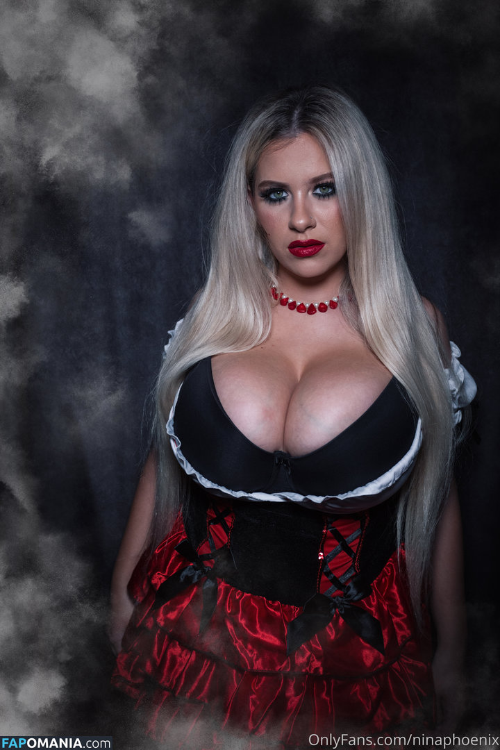 Nina Phoenix / Tamara Dido / https: / ninaphoenix / ninaphoenix_ Nahý OnlyFans  Uniklá fotka #62