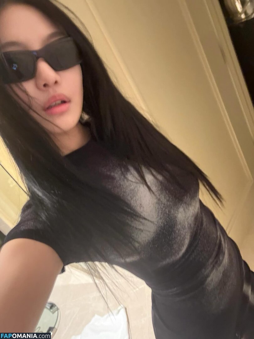 Ningning (æspa / aespa / imnotningning / littlechopper Nahý OnlyFans  Uniklá fotka #211