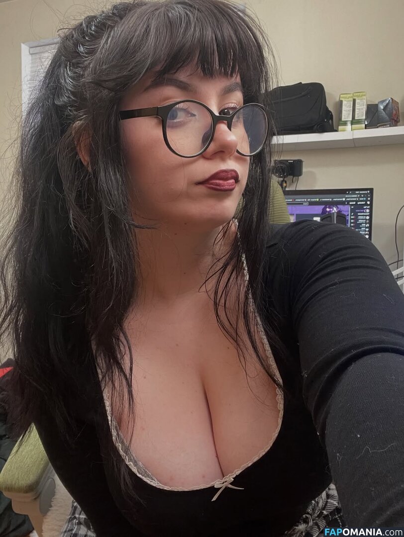 noodle goddess / noodlexgoddess Nahý OnlyFans  Uniklá fotka #4