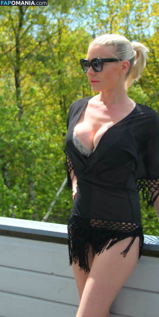 Norwegian Girls / luksuslyx / lyxluna / rebeccaleikvoll Nahý OnlyFans  Uniklá fotka #12