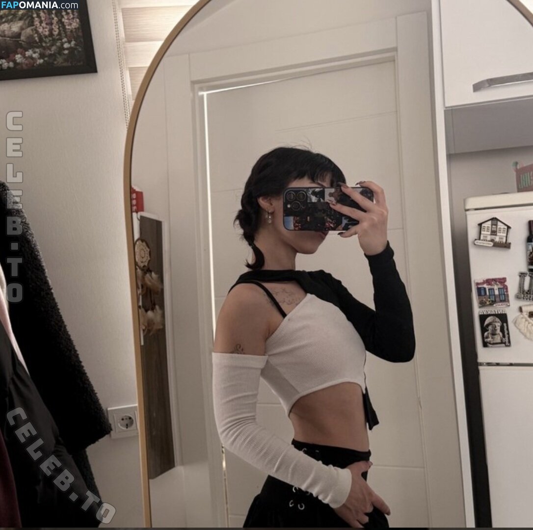 https: / notaysea Nahý OnlyFans  Uniklá fotka #15