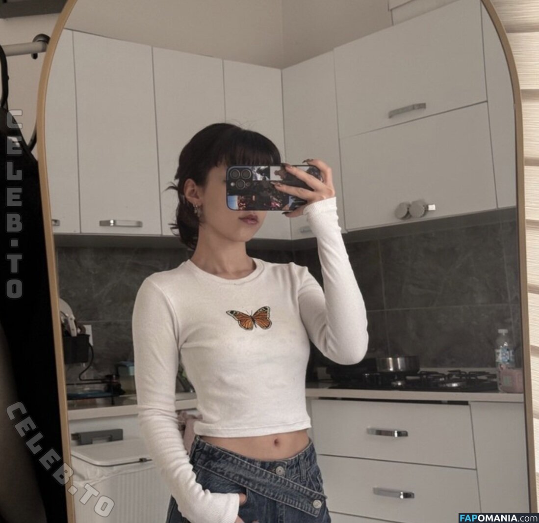 https: / notaysea Nahý OnlyFans  Uniklá fotka #16